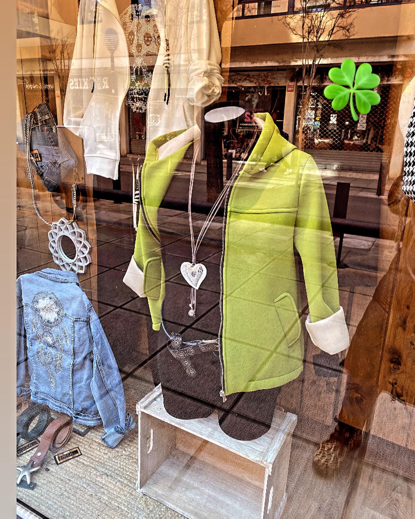 481196890_2343356699391034_646663562986339204_n